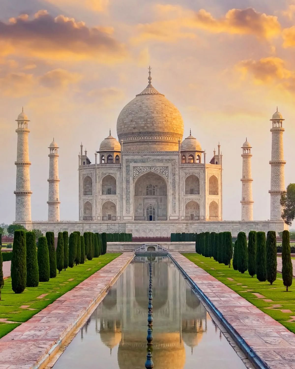 Agra Tour Package